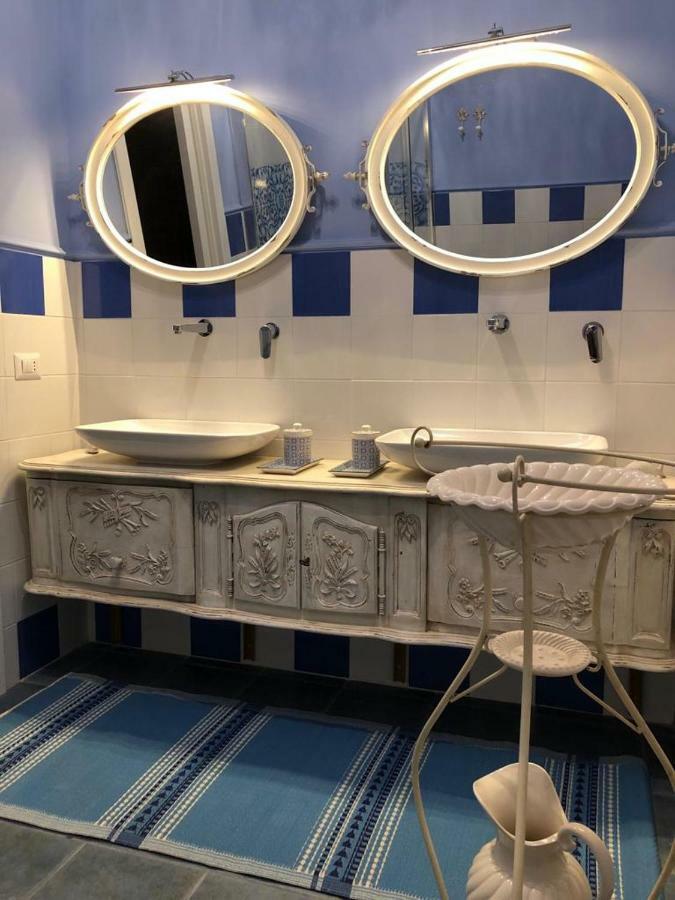 Hotel Le Stanze Del Borgo à Nettuno Extérieur photo